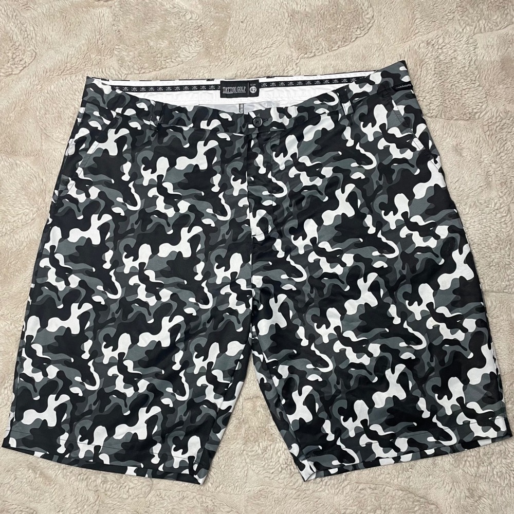 Tattoo Golf Performance Mens 42 Camo Shorts Black White Grey Skull Golfing